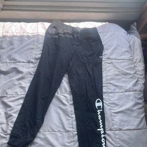 Black Champion Sweatpants🖤